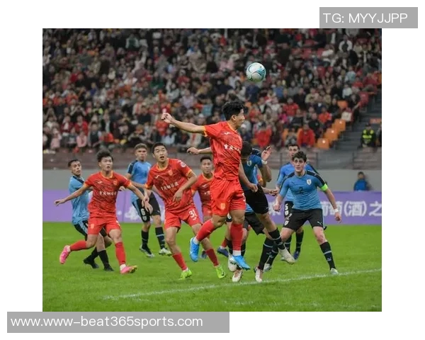 重庆足球队实力飙升创历史新高引发球迷热议与期待 重庆足球队实力飙升创历史新高引发球迷热议与期待